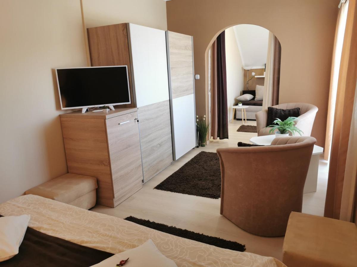 Csabai Vendeghaz Hotel Buk Luaran gambar